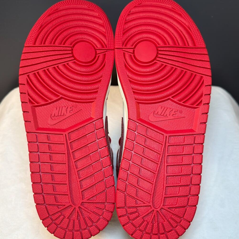Air Jordan 1 Mid “Valentine’s Day 2025” – HJ9337-106 | 9M/10.5W - Picture 13 of 14